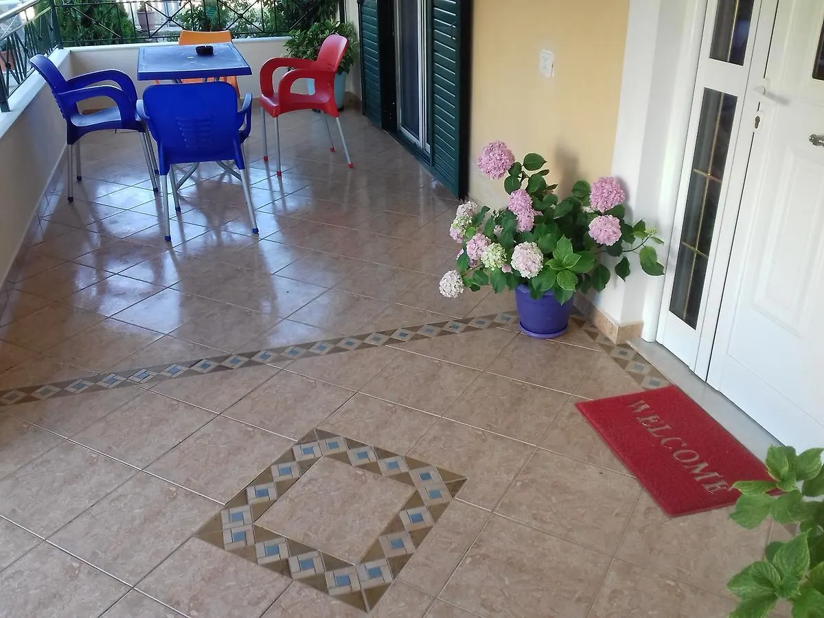 Apartment Vila Zogaj Ksamil Albanien