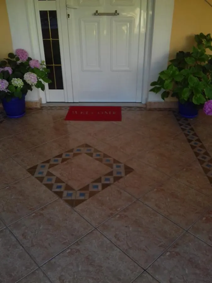Apartment Vila Zogaj Ksamil